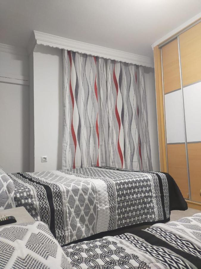 Hostal La Campana La Línea de la Concepción Dış mekan fotoğraf