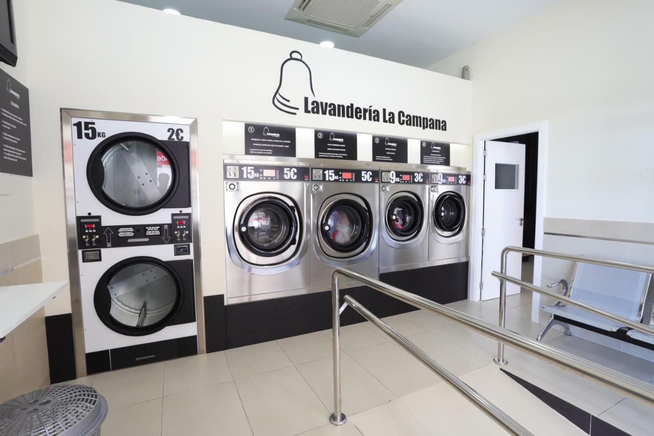 Hostal La Campana La Línea de la Concepción Dış mekan fotoğraf